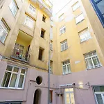 Parliament Danube Residence